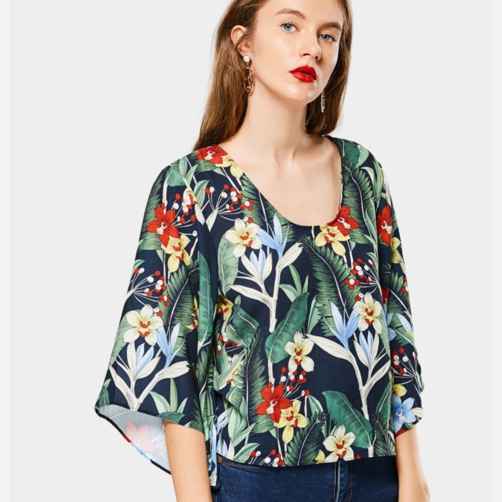 😊 Zara tropical print blouse